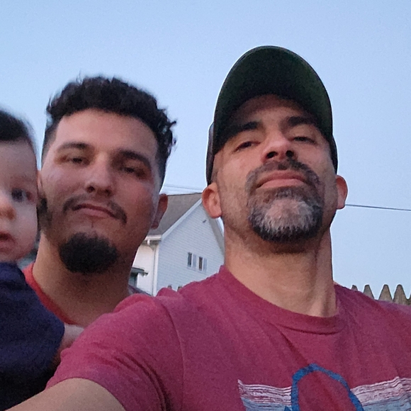 Meet your Posher, Osmany - Picture 2 of 2